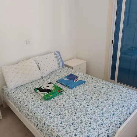 Sea Breeze 4 Bedroom Villa,shared Swimming Pool Vilă