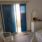 Sea Breeze 4 Bedroom Villa,shared Swimming Pool Vila *
