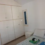 Sea Breeze 4 Bedroom Villa,shared Swimming Pool Vila