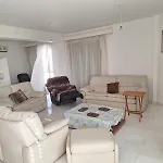 Sea Breeze 4 Bedroom Villa,shared Swimming Pool