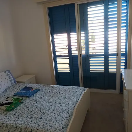Sea Breeze 4 Bedroom *