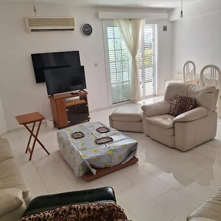 Sea Breeze 4 Bedroom