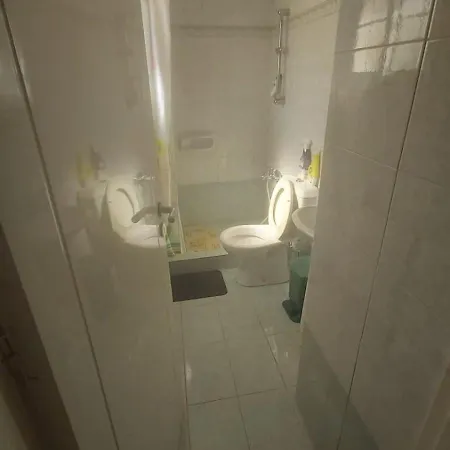 Villa Sea Breeze 4 Bedroom Villa,shared Swimming Pool