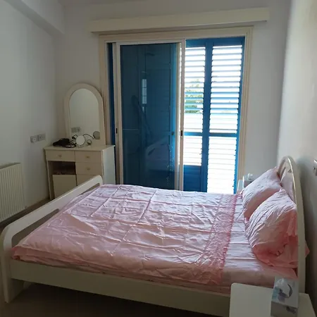 Sea Breeze 4 Bedroom Villa,shared Swimming Pool *