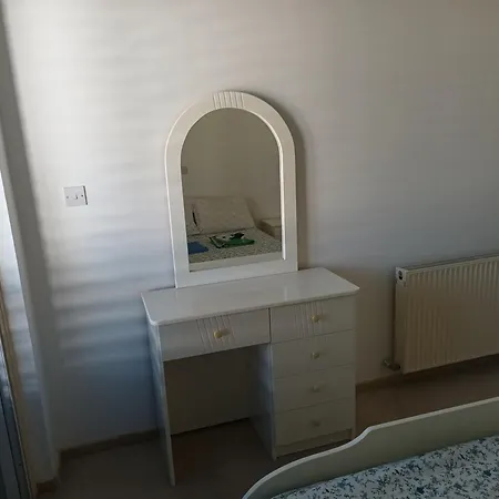 Sea Breeze 4 Bedroom Villa,shared Swimming Pool * Larnaka